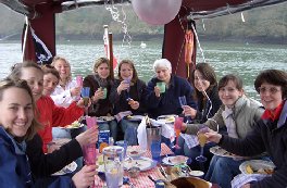 Picnic Boat